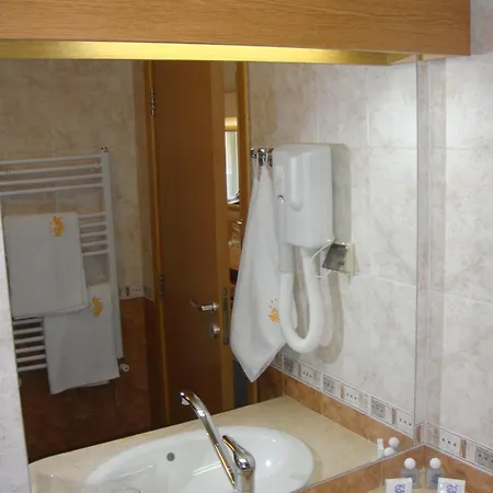 Tangra Hotel