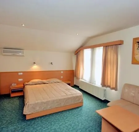Hotel Tangra